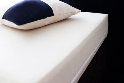 Mattress bag | Crisp white