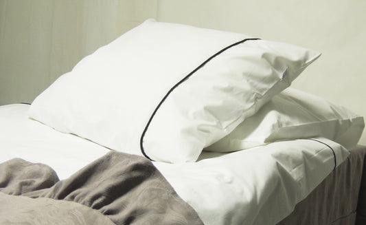 Tereellinen tyynyliina – Kampapuuvilla Percale | Full Moon