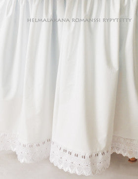 Rypytetty helmalakana | Romanssi | valkoinen
