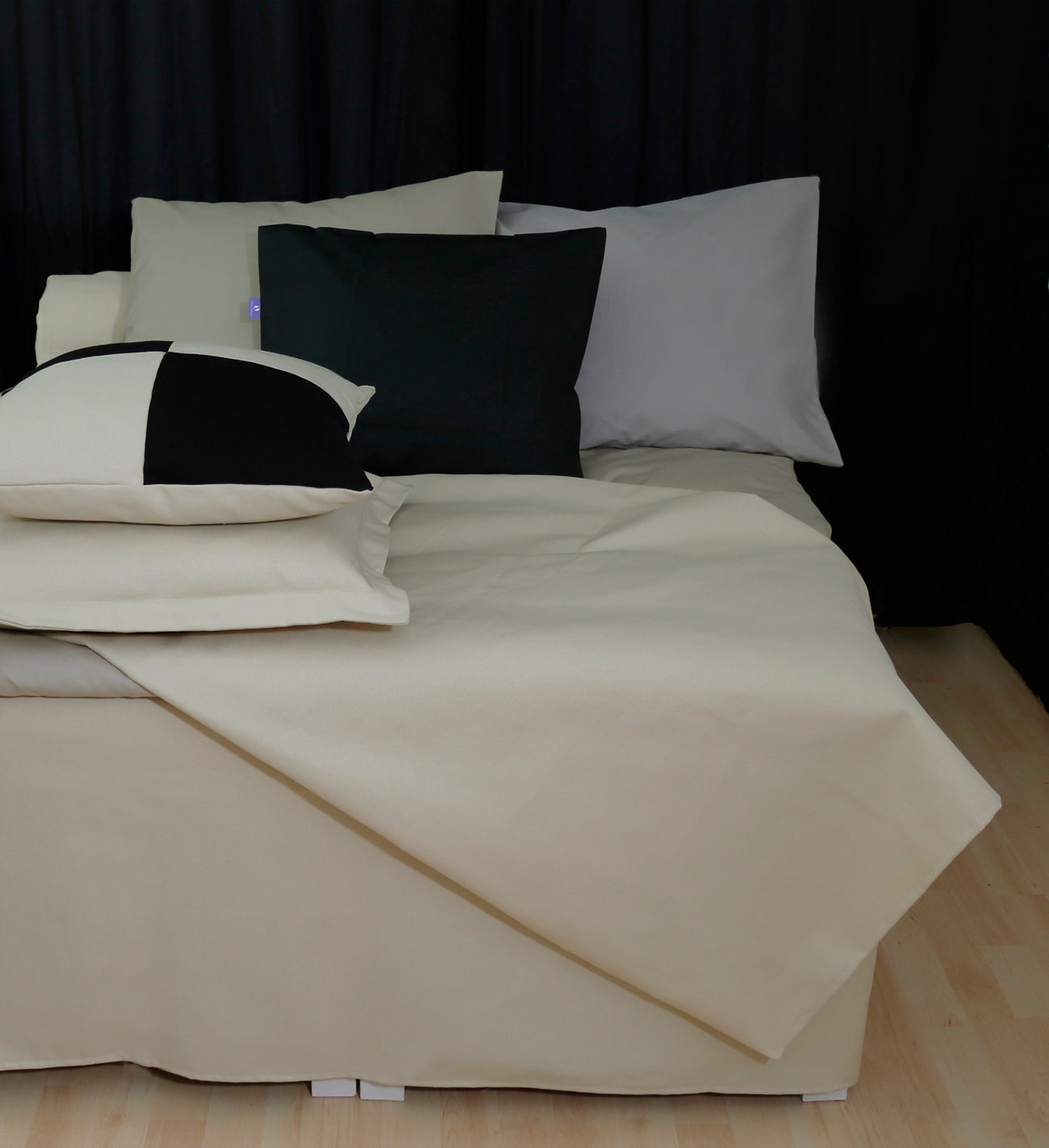 Kaitapeite | Napakka beige